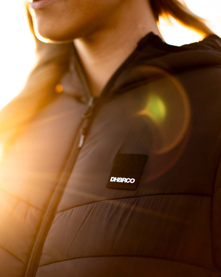 Womens Roam Puffer Jacket | Black | Puffer Jacket | WOMENS TOPS | DHaRCO | Image 3 of 8