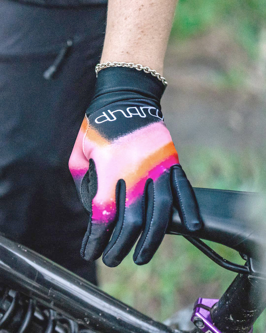 Womens Trail Glove | Firebird | WOMENS GLOVES | DHaRCO | Image 4 of 4