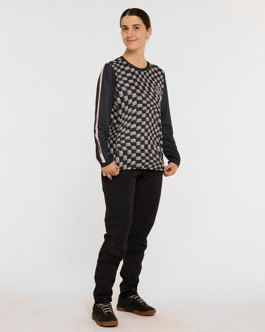 Womens Ather Pants | Black | Ather Pants | WOMENS BOTTOMS | DHaRCO | Image 6 of 8