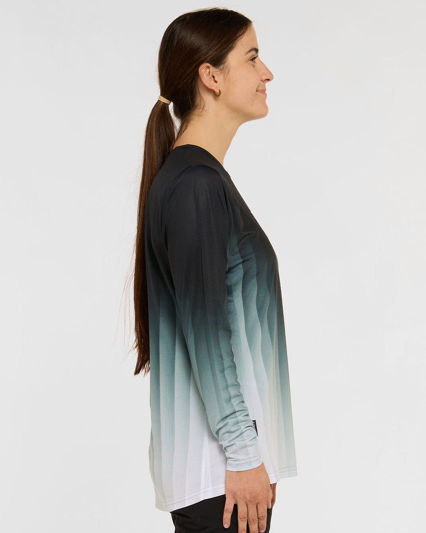 Womens Race Jersey | Midnight Prism | Long Sleeves | WOMENS TOPS | DHaRCO | Image 3 of 6