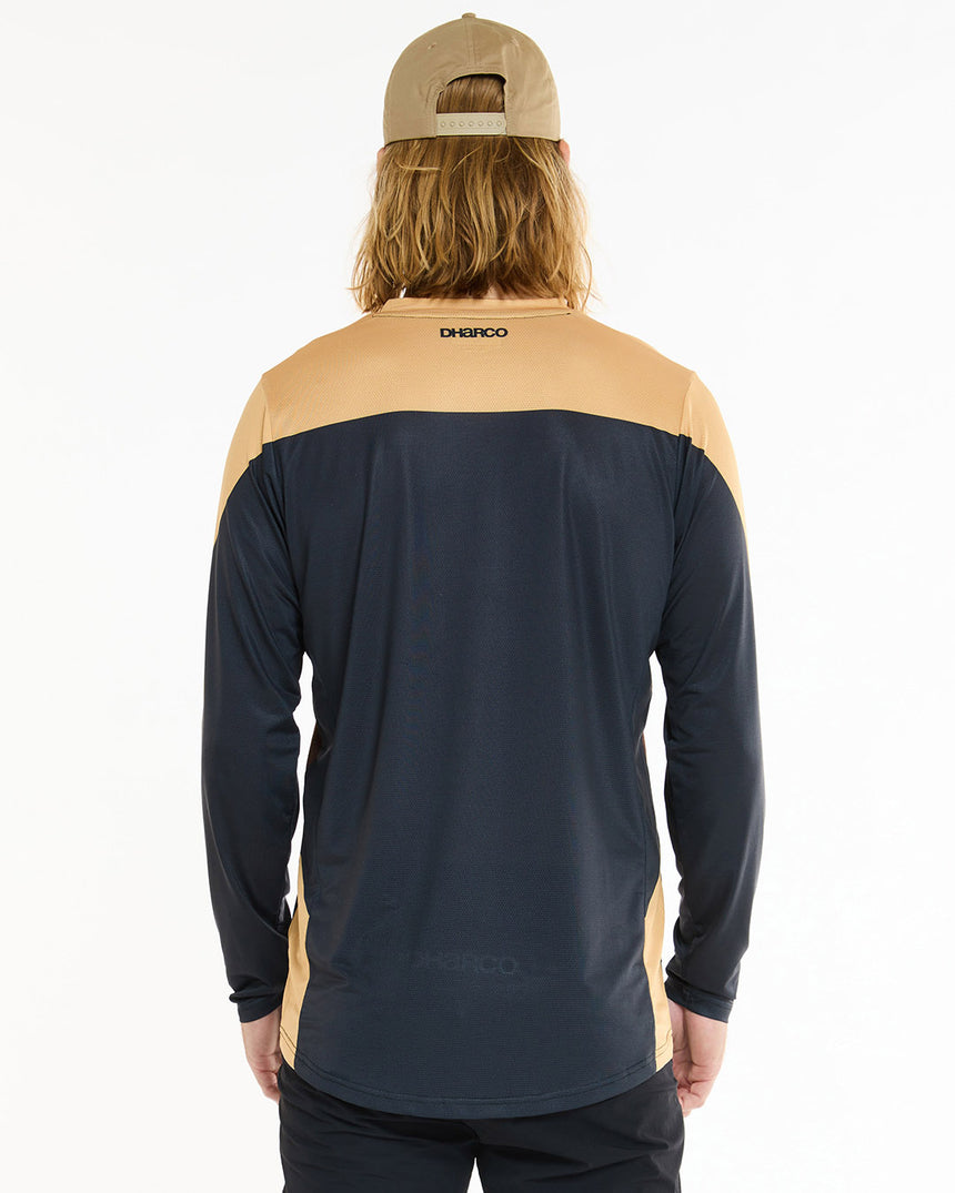 Mens Race Jersey | Kingswood | Long Sleeves | MENS TOPS | DHaRCO | Image 3 of 6