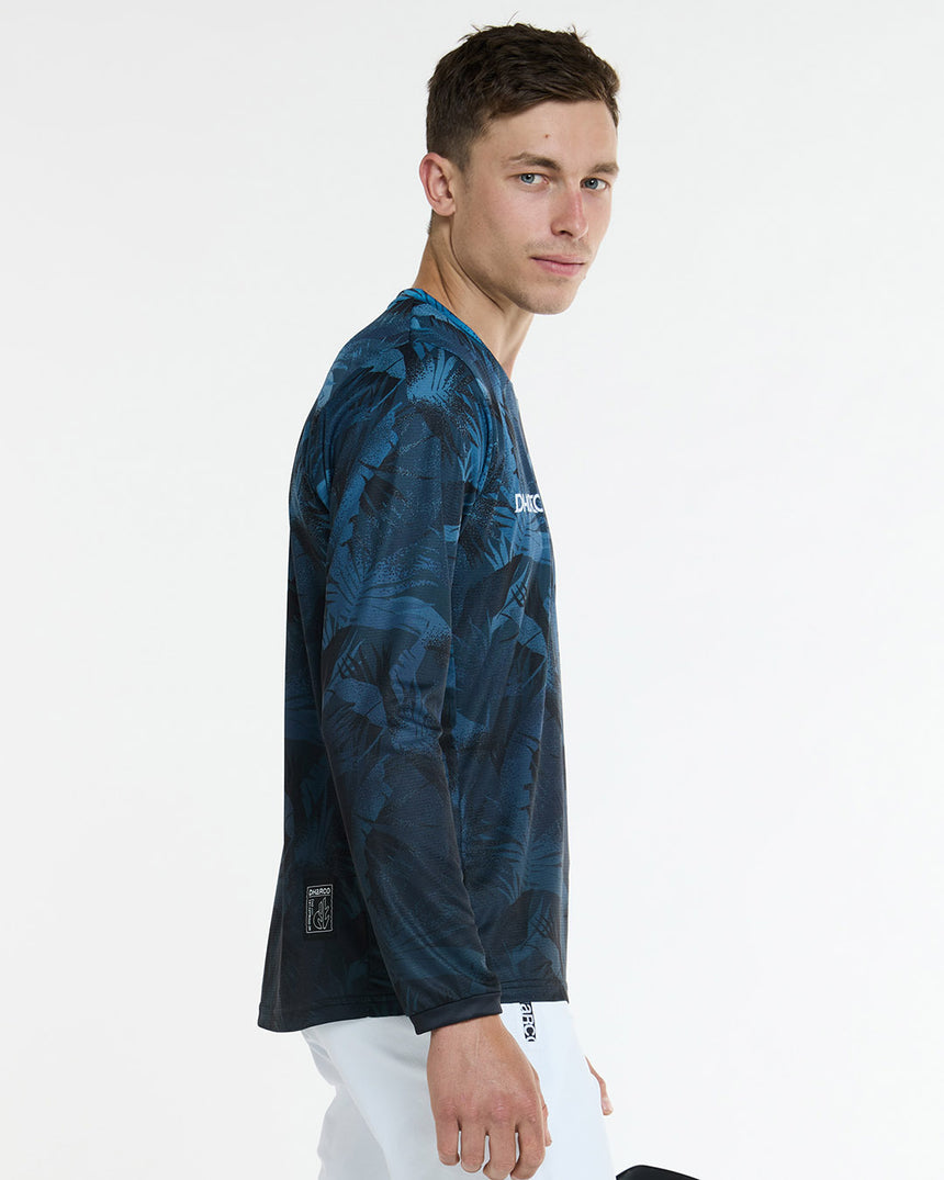 Mens Gravity Jersey | Dark Room | Long Sleeves | MENS TOPS | DHaRCO | Image 3 of 6