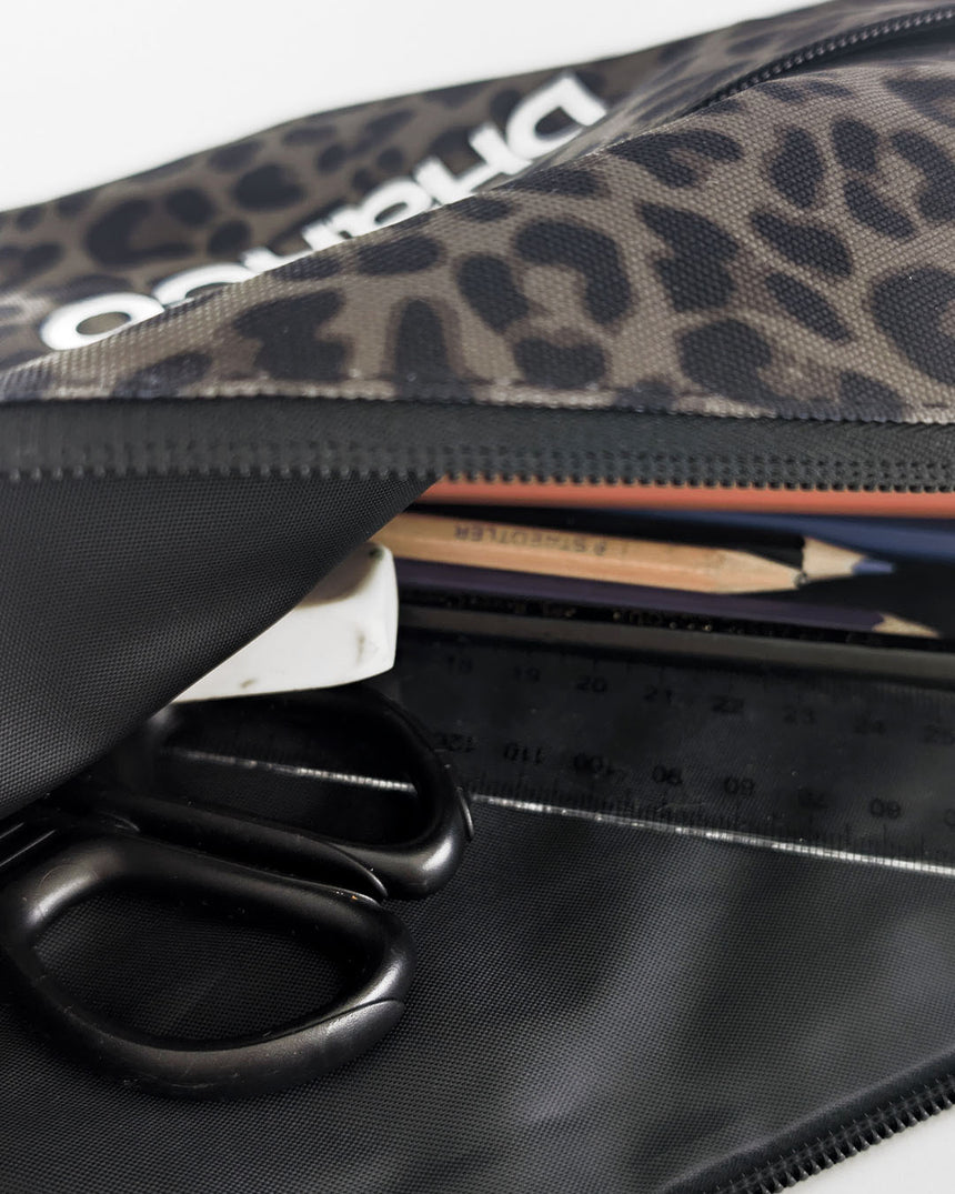 Pencil Stasher | Night Fury | UNISEX ACCESSORIES | DHaRCO | Image 4 of 4