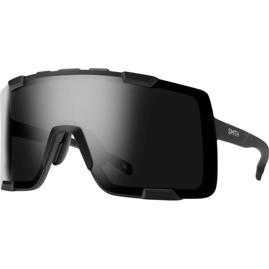 SMITH SYNCLINE Matte Black/Chromapop Black Lenses