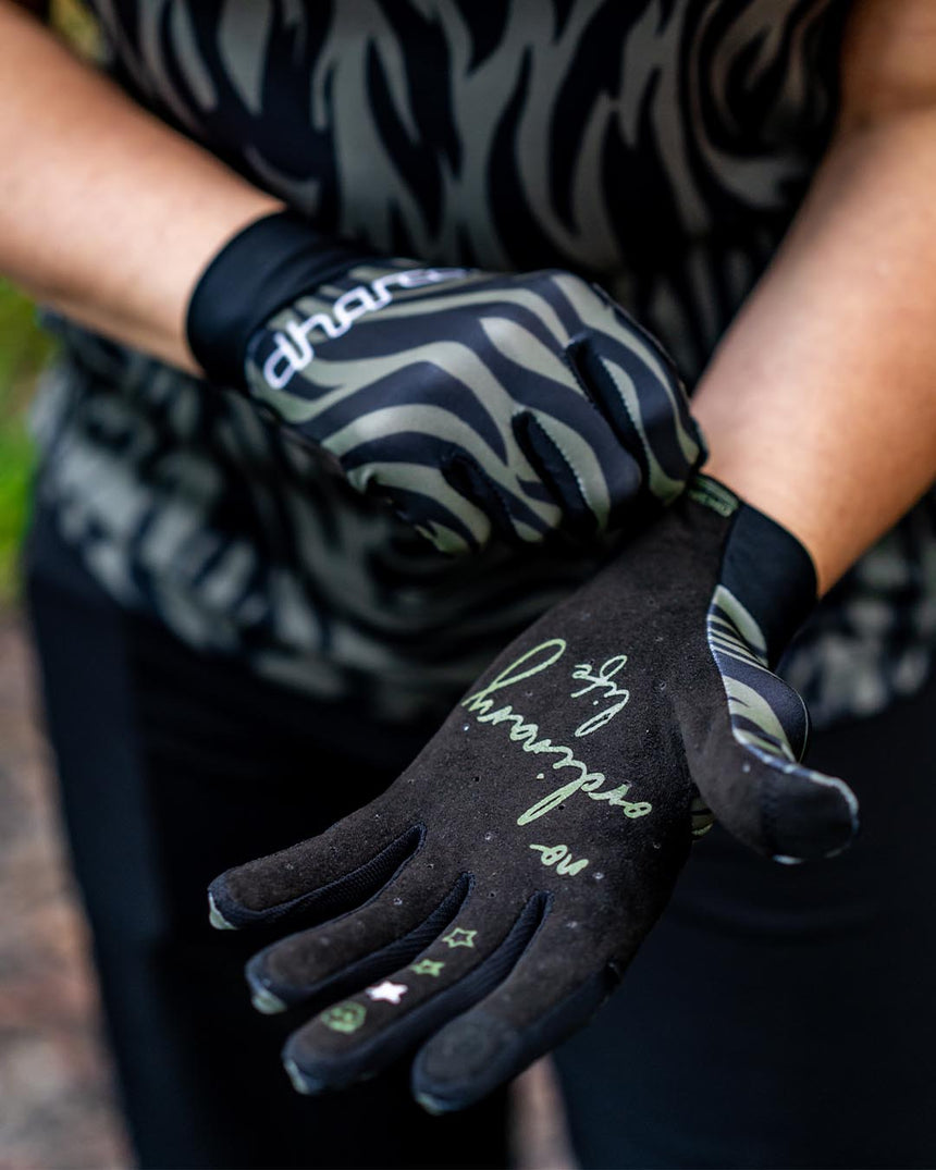 Womens Trail Glove | Cypress | WOMENS GLOVES | DHaRCO | Image 4 of 5