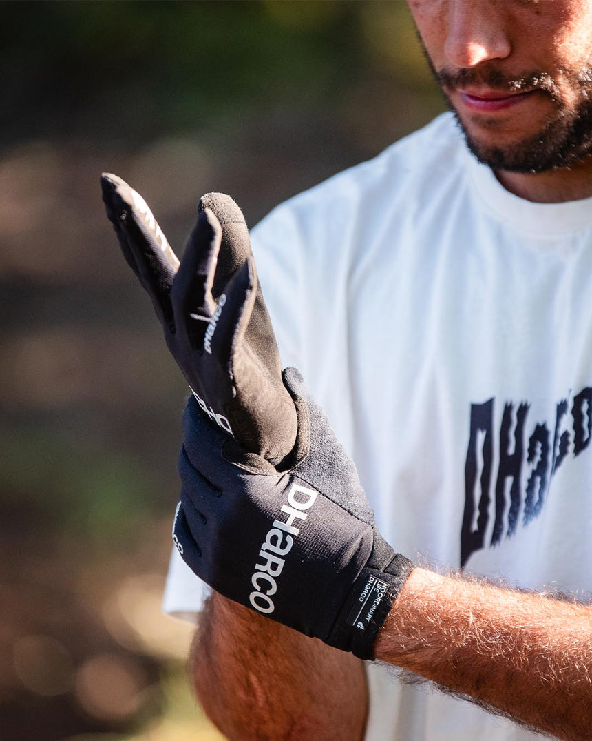 Mens Race Glove | Black | MENS GLOVES | DHaRCO | Image 3 of 4