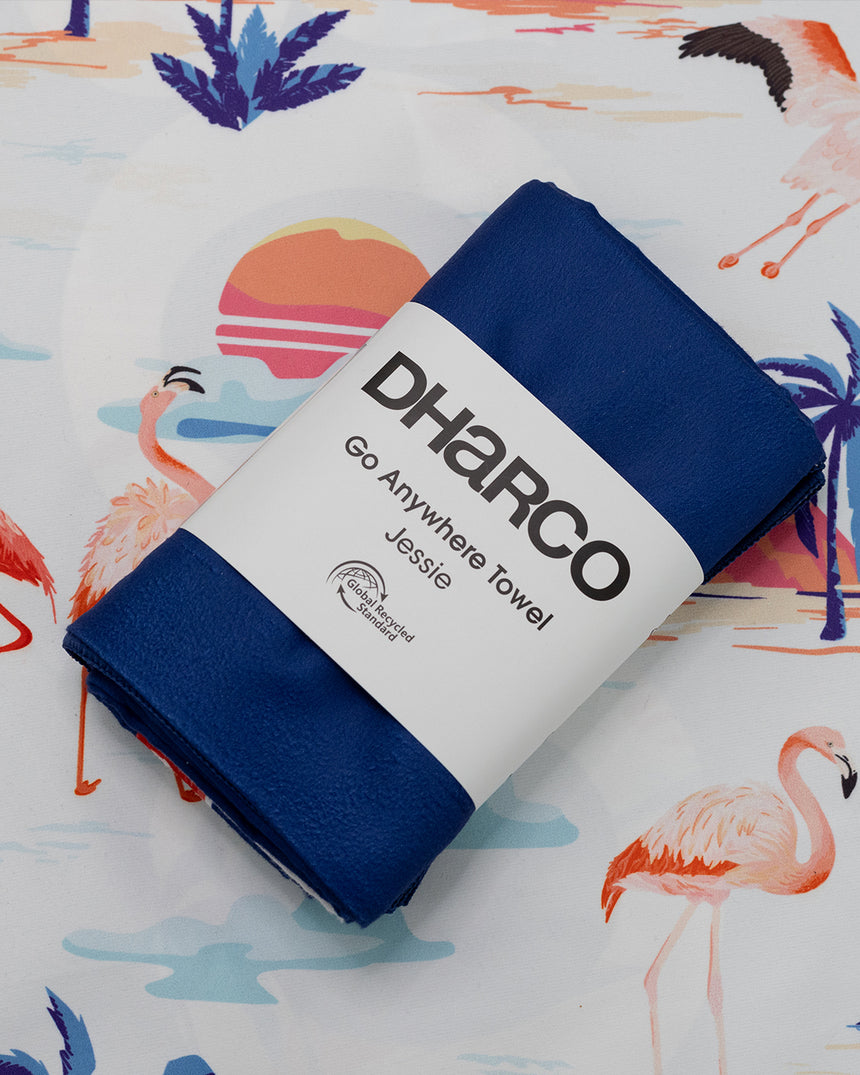 Go Anywhere Towel | Jessie | UNISEX ACCESSORIES | DHaRCO | Image 2 of 4