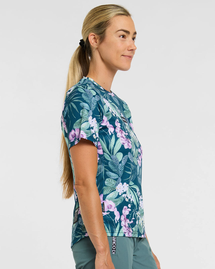 Womens Short Sleeve Jersey | Wild Orchid | Short Sleeves | WOMENS TOPS | DHaRCO | Image 3 of 6