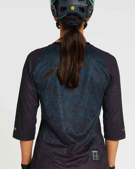 Womens 3/4 Sleeve Jersey | Tropical Fade | 3/4 Sleeves | WOMENS TOPS | DHaRCO | Image 2 of 2