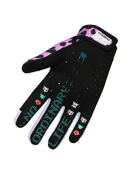 Youth Gravity Gloves | Jinx | YOUTH GLOVES | DHaRCO | Image 2 of 2