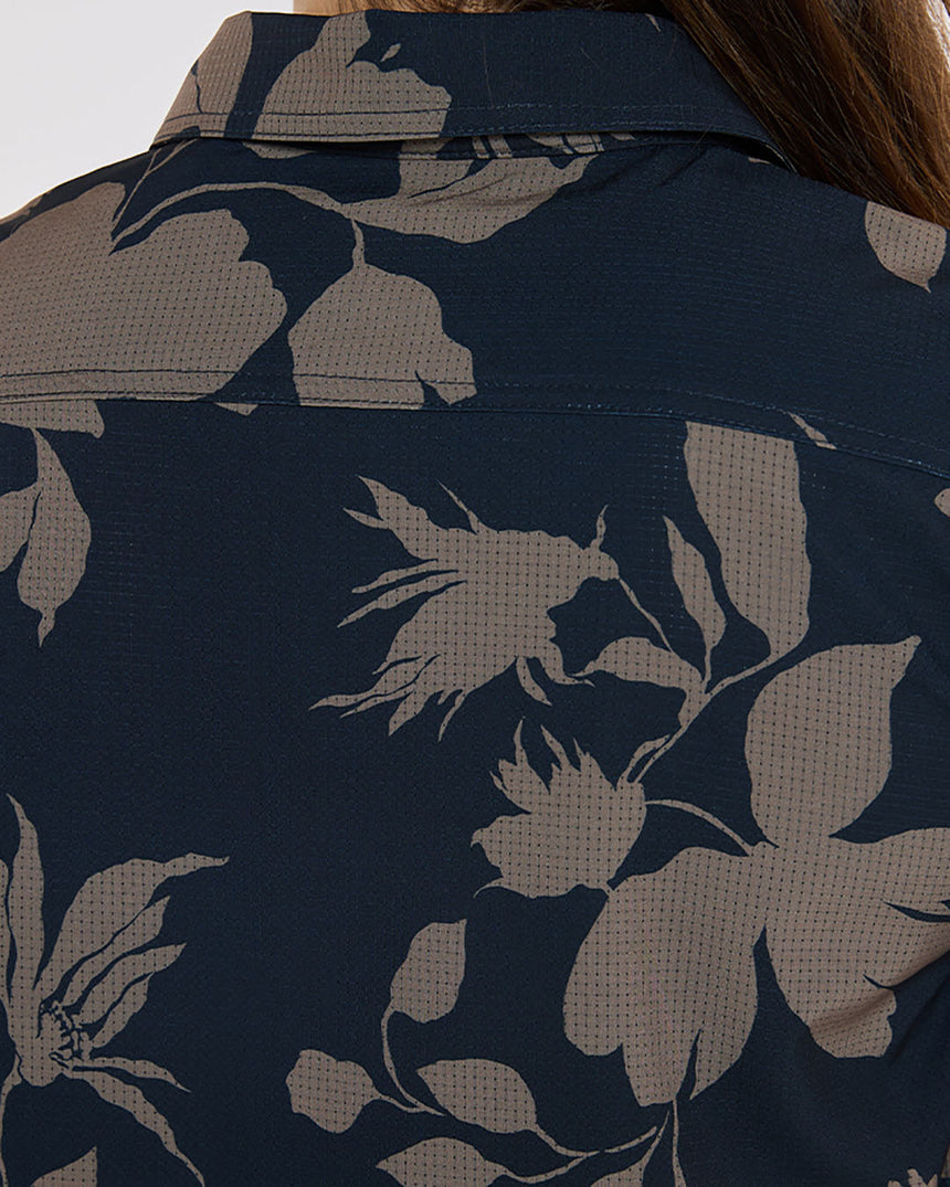 Womens Tech Party Shirt | Louis | Short Sleeves | WOMENS TOPS | DHaRCO | Image 5 of 6