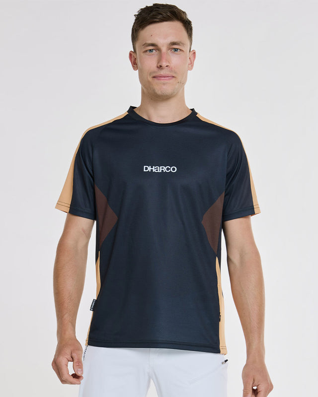 Mens Short Sleeve Jersey | Kingswood | Short Sleeves | MENS TOPS | DHaRCO | Image 1 of 6