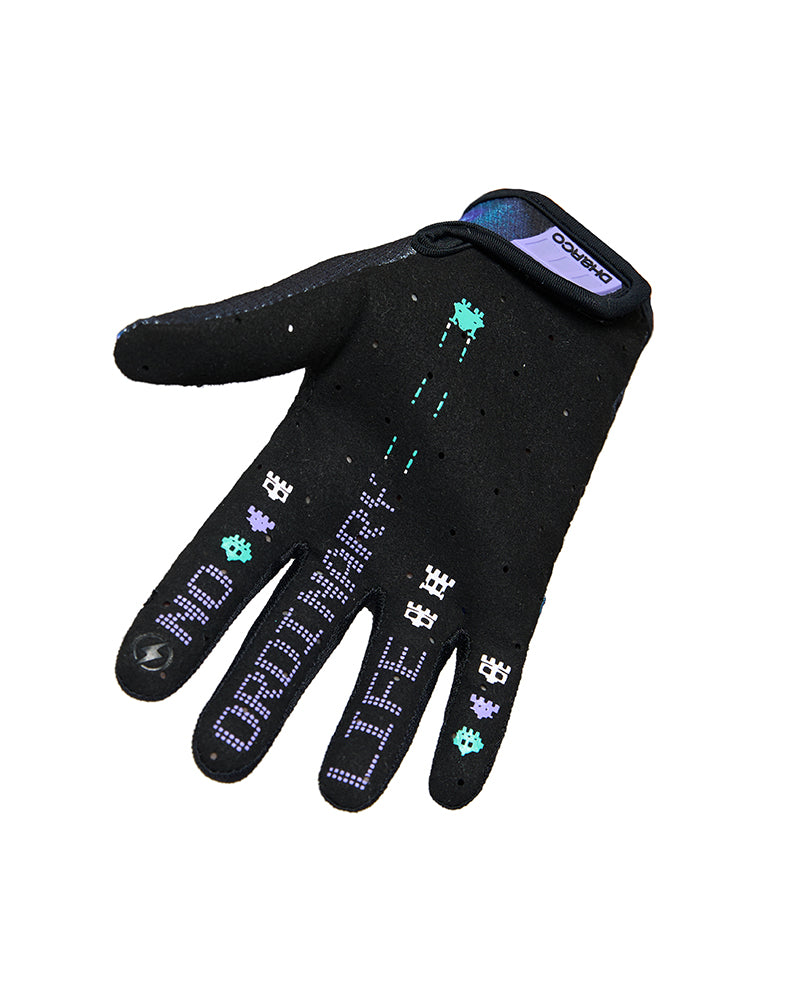 Youth Gravity Gloves | Vortex | YOUTH GLOVES | DHaRCO | Image 2 of 2