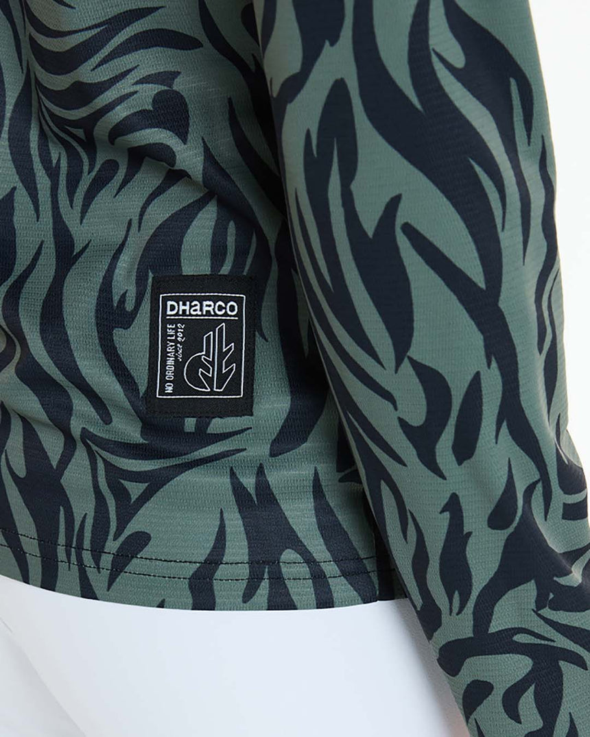 Womens Gravity Jersey | Cypress | Long Sleeves | WOMENS TOPS | DHaRCO | Image 5 of 6